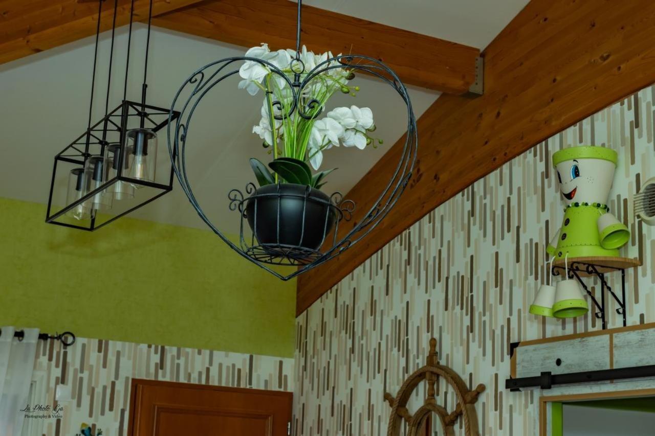 사흘라 라 카네다 L'Enea - Maison Avec Piscine Partagee 아파트 외부 사진